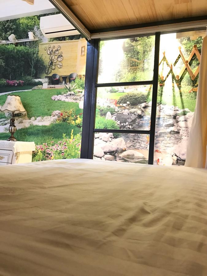 The Lily Hostel & Coffee Хошимин Экстерьер фото